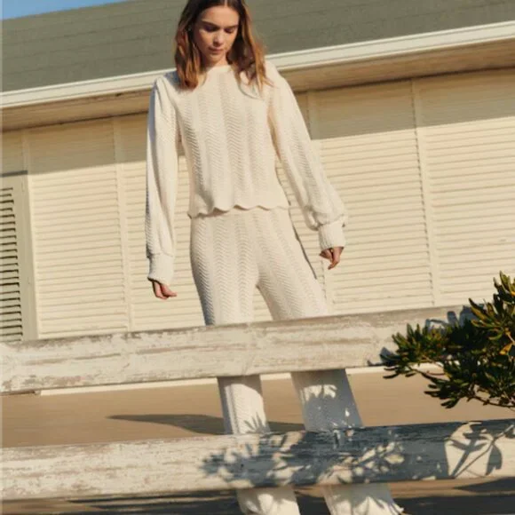 ***NWT***. RIPPLE STITCH KNIT SUMMER TROUSERS PANTS S-4/6 - Picture 7 of 8